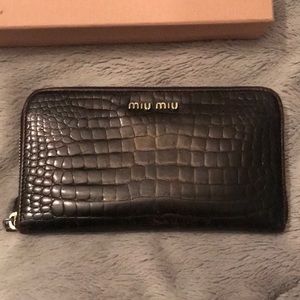 Used Miu Miu wallet